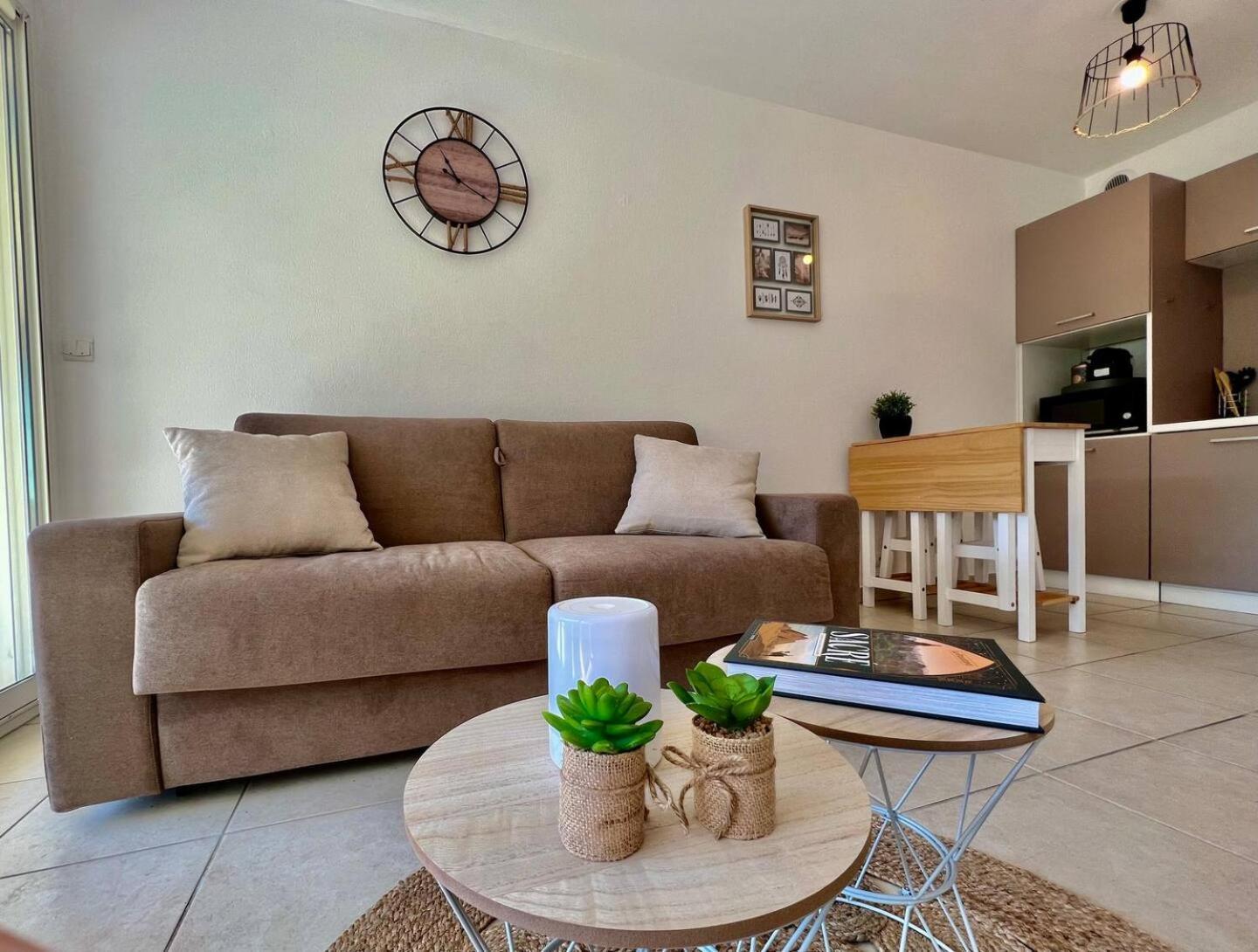 Quiet Studio Swimming Pool Roquebrune Экстерьер фото